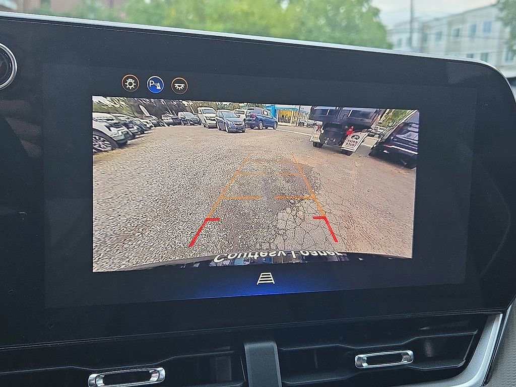 Used 2026 Chevrolet Equinox LT w/ Convenience Package II image 24