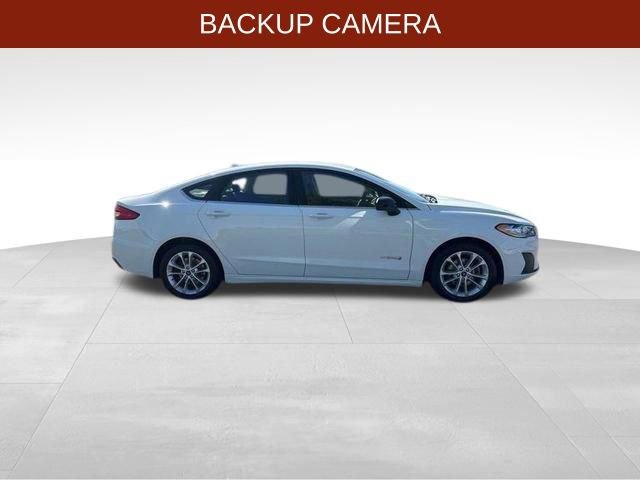 Used 2019 Ford Fusion SE FWD image 8