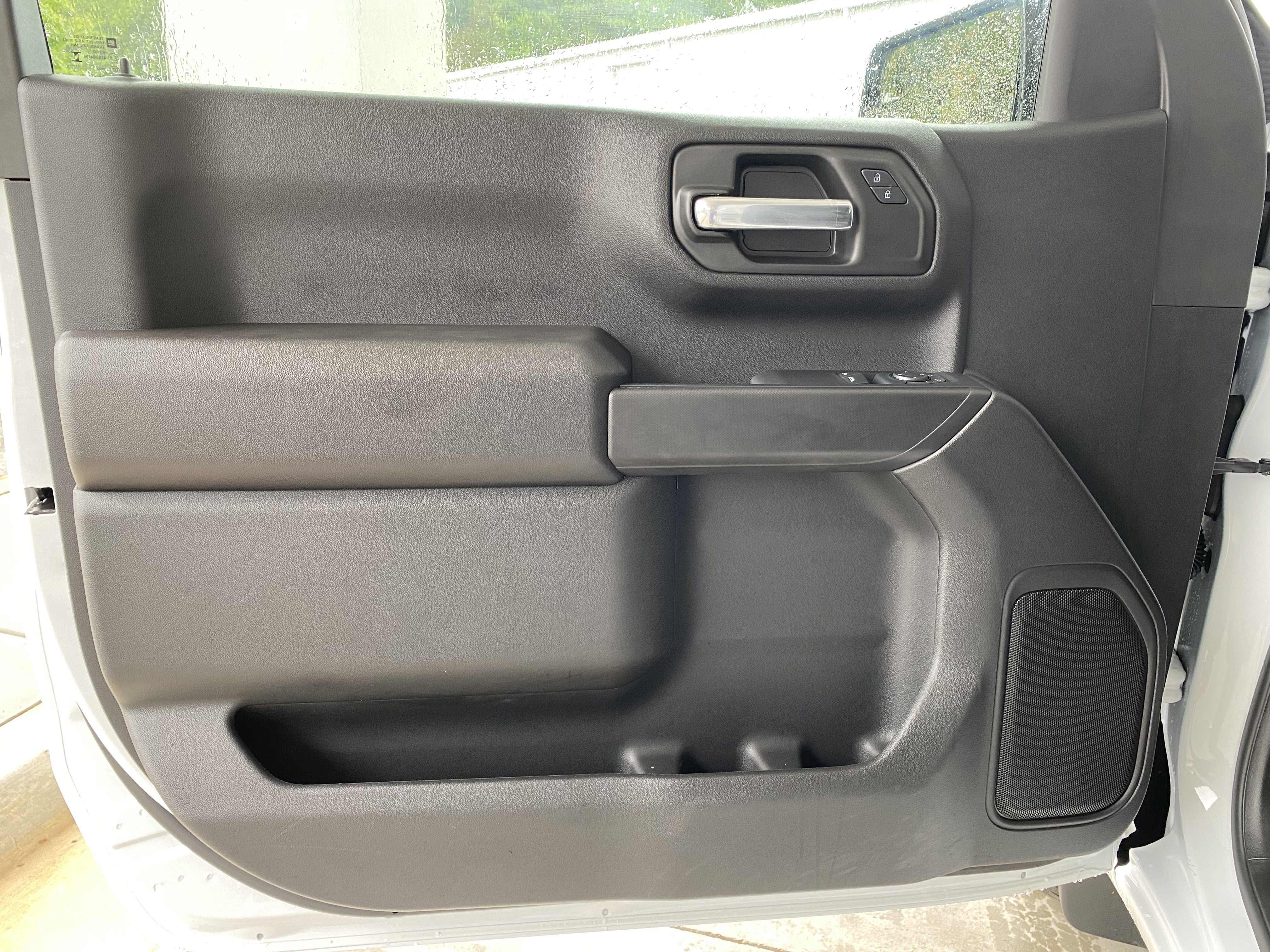 Used 2025 Chevrolet Silverado 1500 W/T w/ WT Value Package image 15