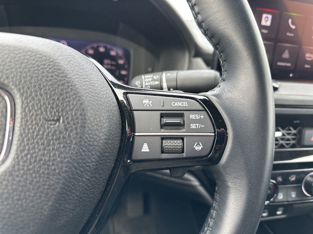 Used 2024 Honda Accord Touring image 21