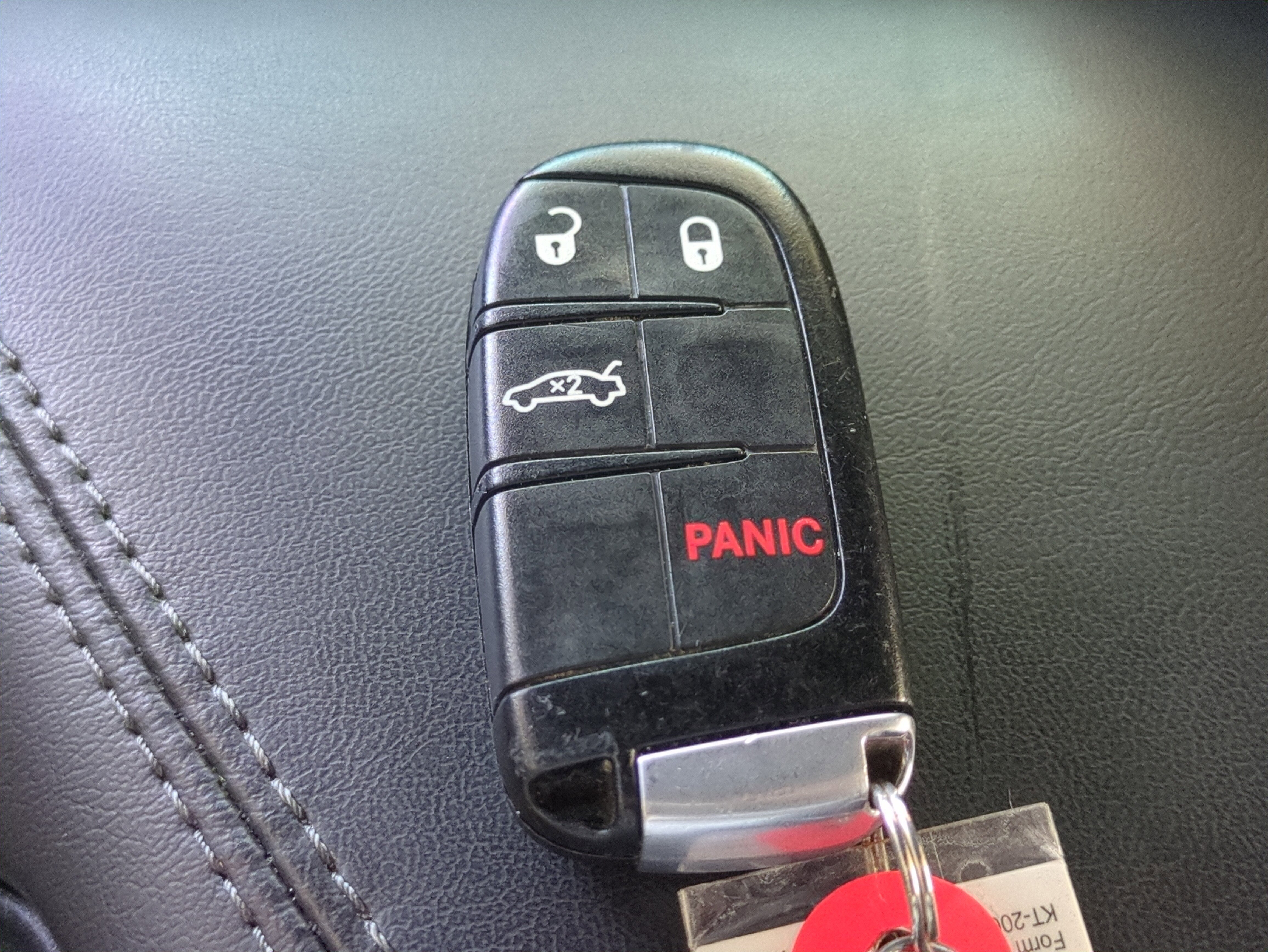 Used 2019 Dodge Challenger SXT image 29