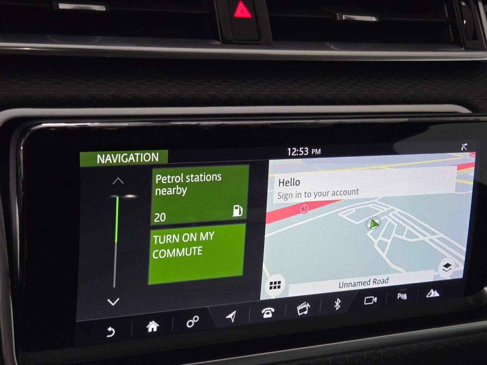 Used 2019 Land Rover Range Rover Velar S AWD/4WD image 28