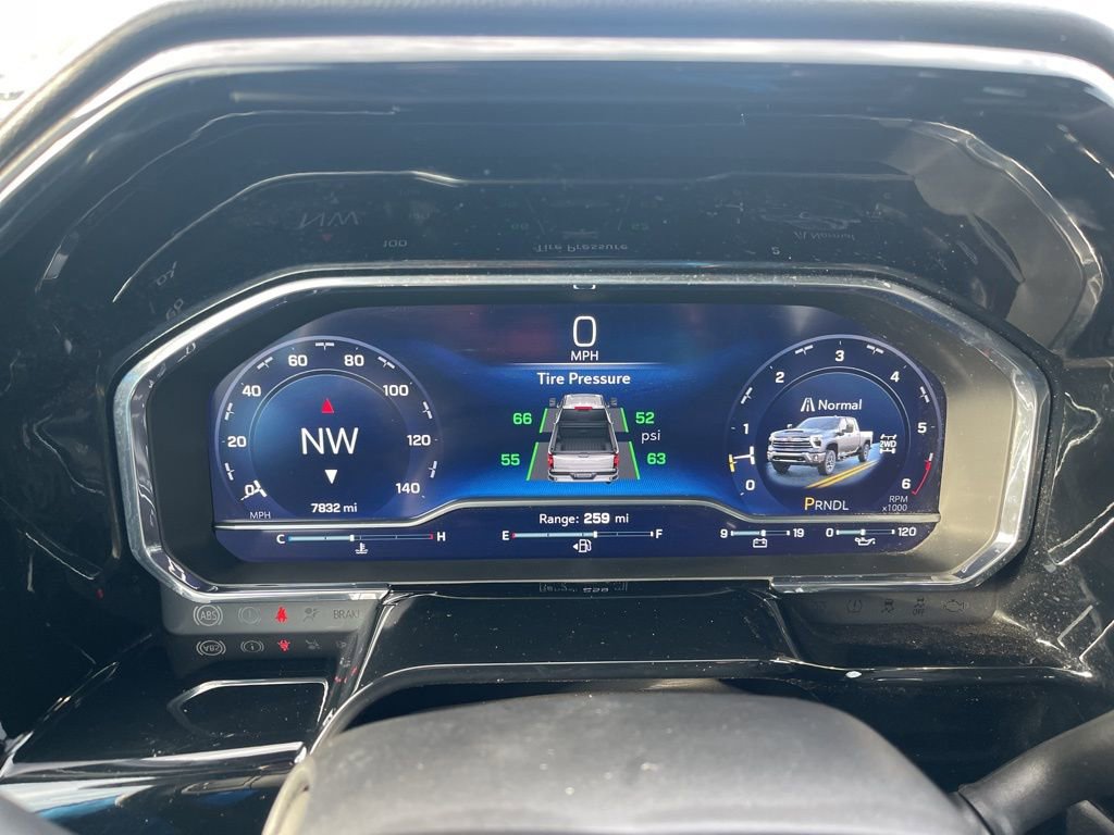 Used 2024 Chevrolet Silverado 2500 LT w/ Convenience Package image 24