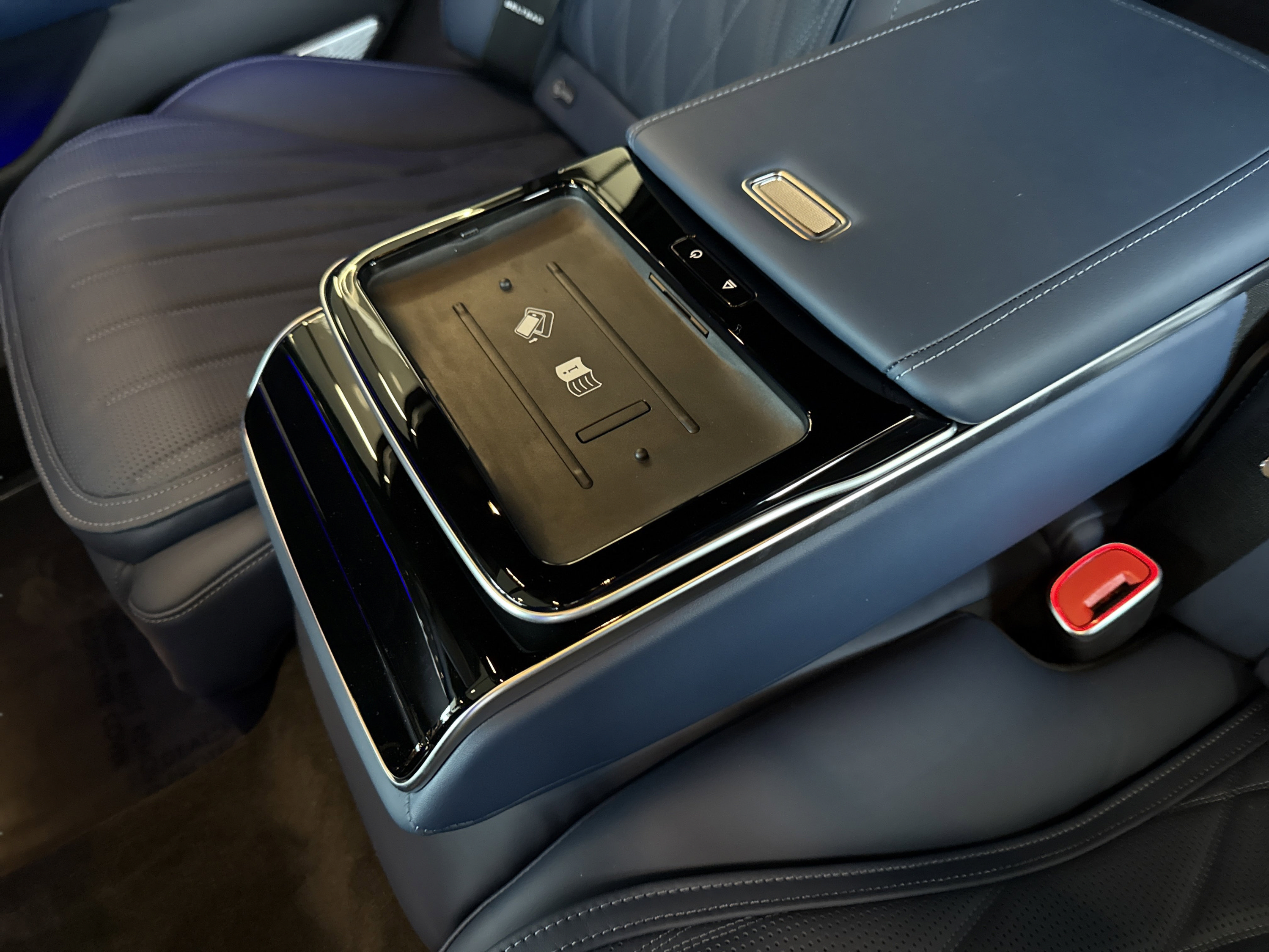 New 2026 Mercedes-Benz S 63 AMG S image 36