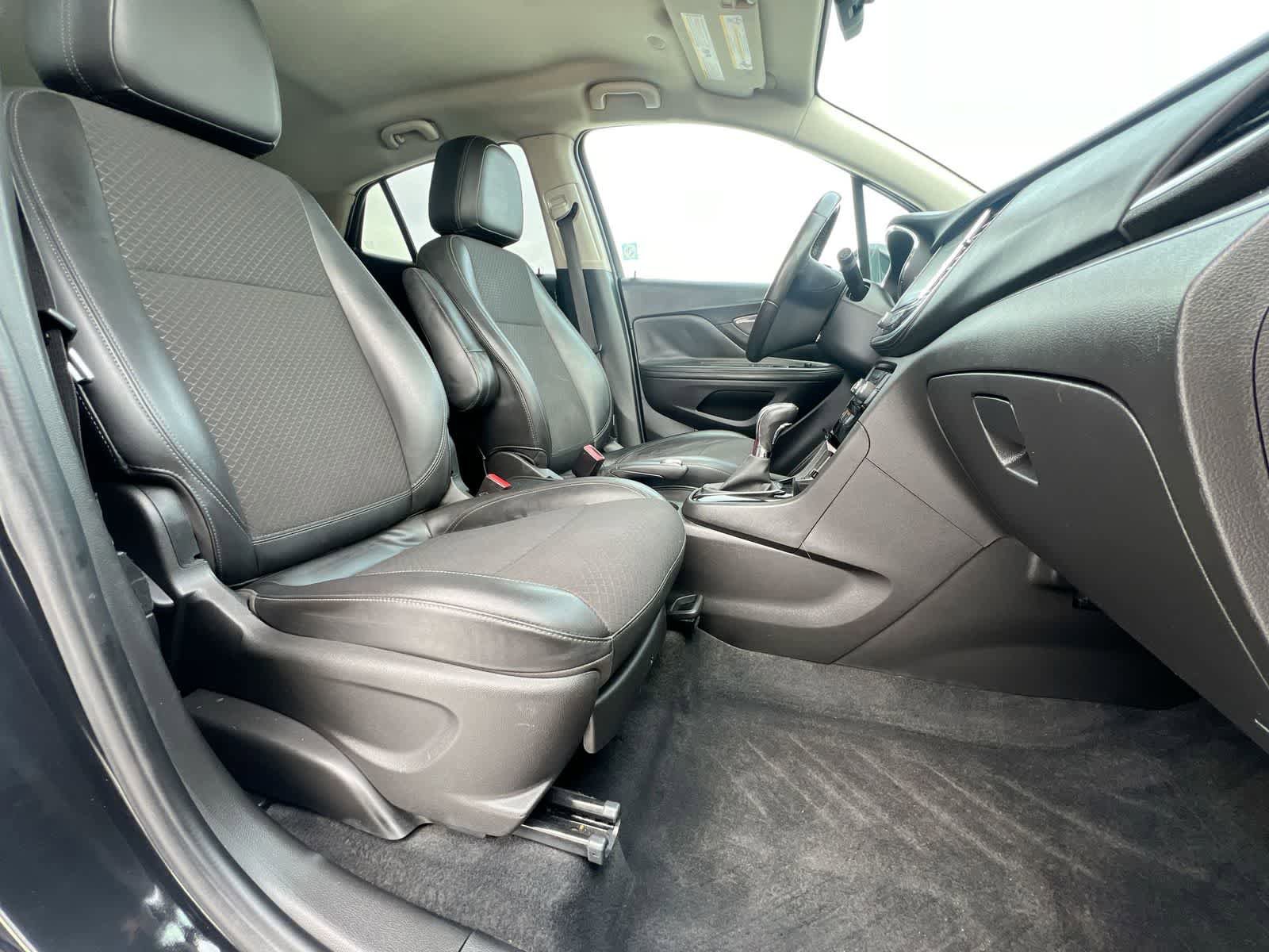 Used 2018 Buick Encore Preferred image 21