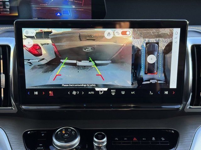 New 2025 Ford Expedition Max Platinum w/ Driver's Package image 4