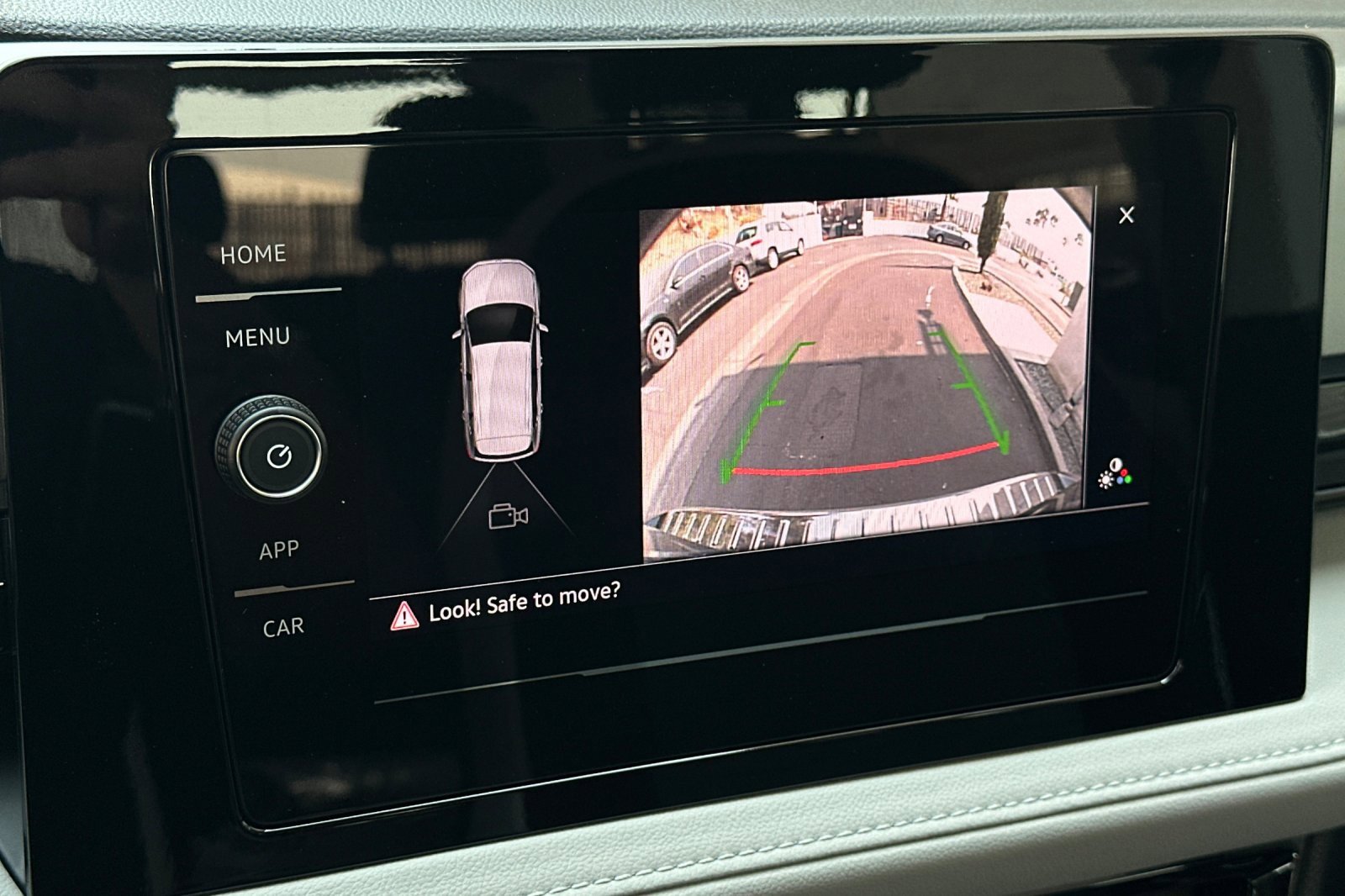 New 2025 Volkswagen Taos S image 17