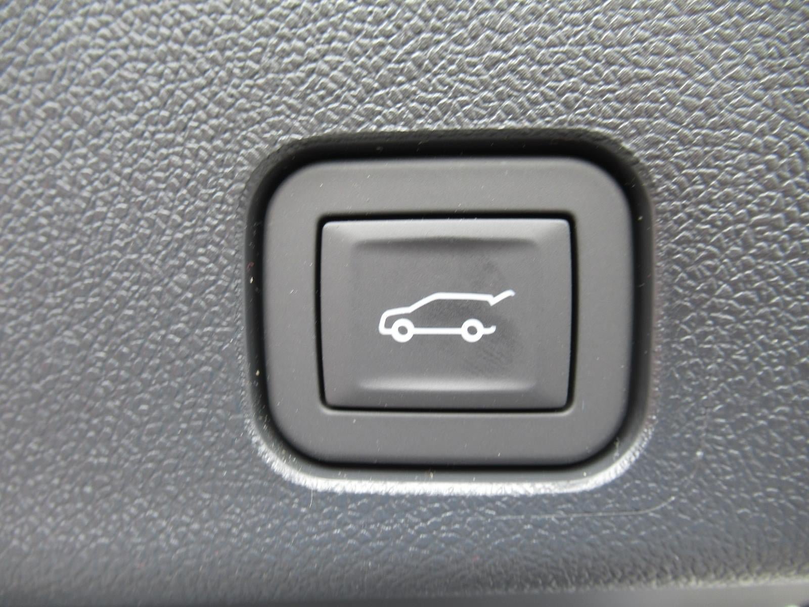 New 2026 GMC Acadia Elevation w/ Elevation Premium Package FWD image 39