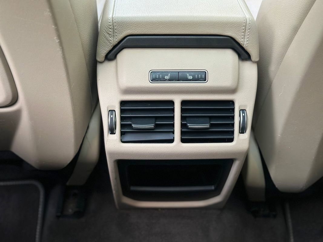 Used 2015 Land Rover Range Rover Evoque Pure Plus image 28