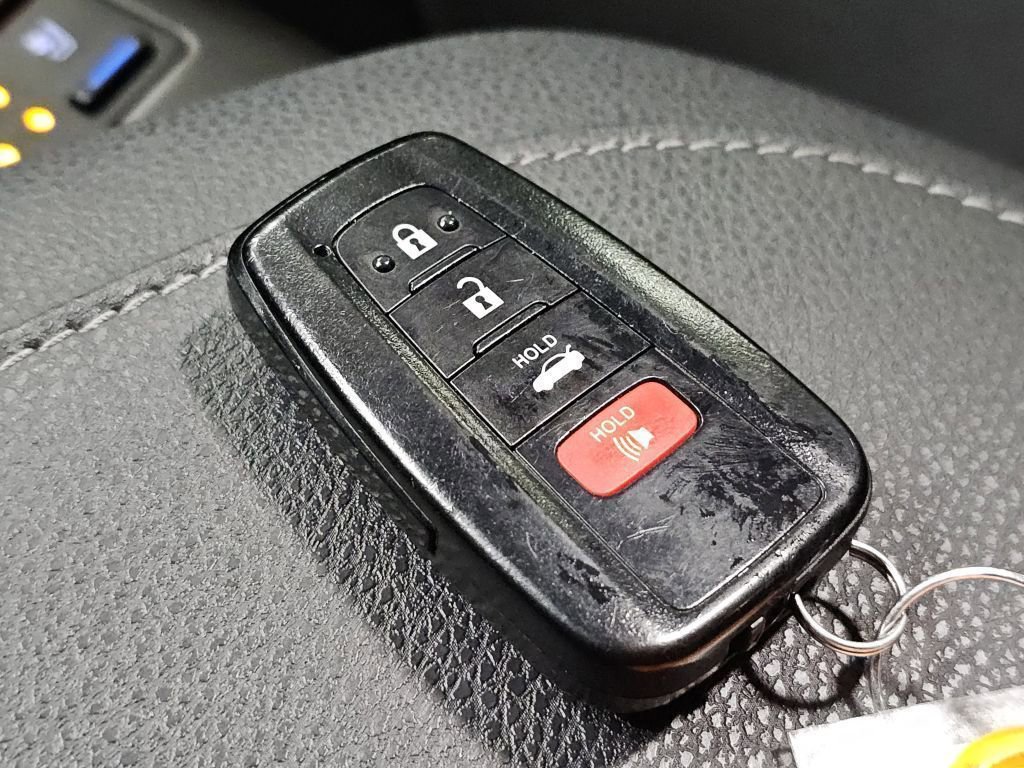 Used 2023 Toyota Camry XSE w/ Navigation Package image 37