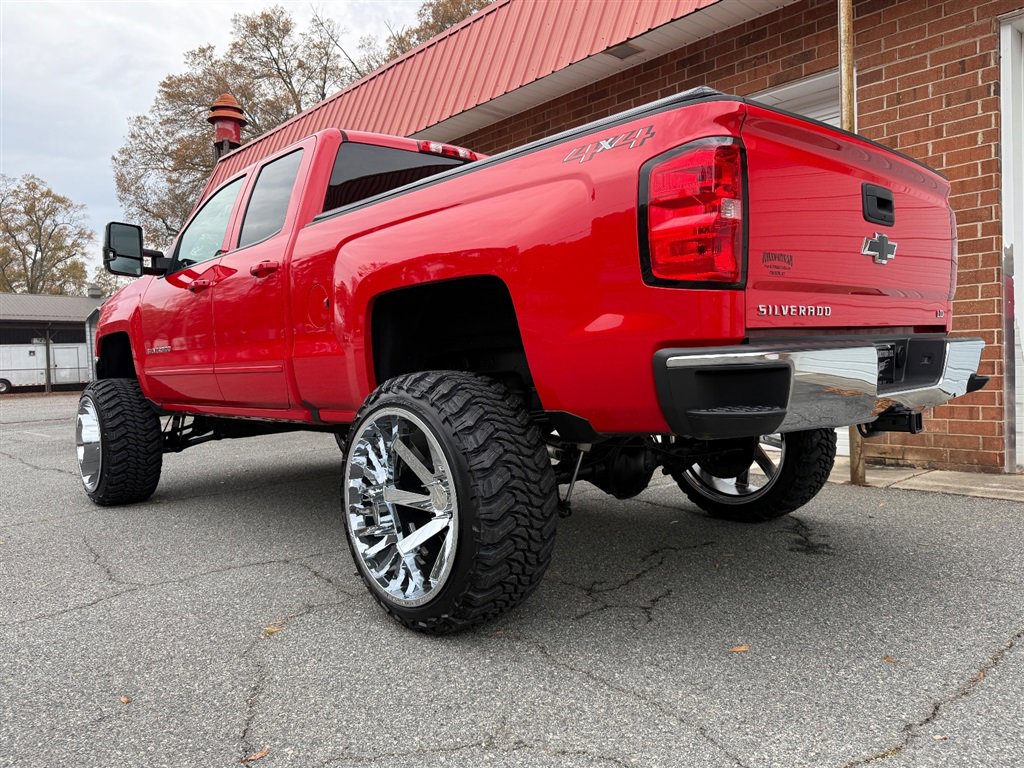 Used 2019 Chevrolet Silverado 1500 LT w/ All Star Edition image 24