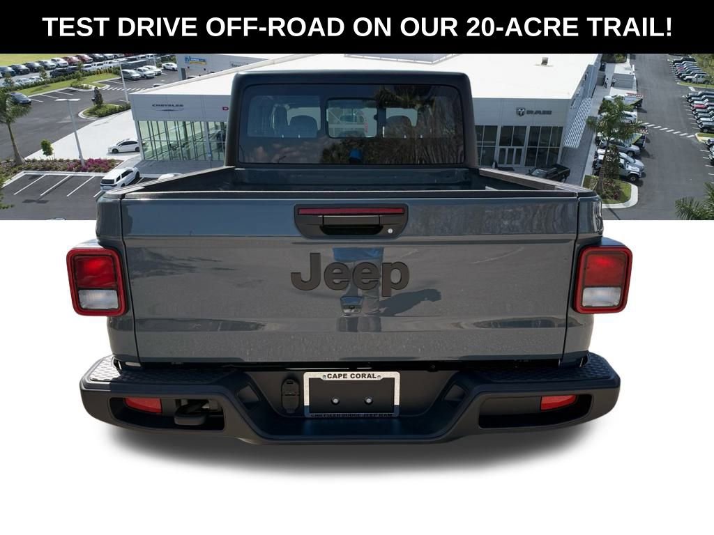 New 2026 Jeep Gladiator Sport image 5