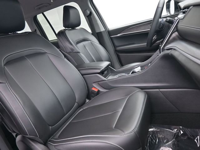 Used 2023 Jeep Grand Cherokee Limited image 28