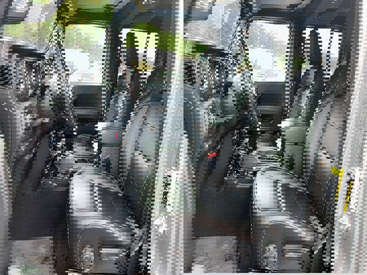 Used 2021 Jeep Wrangler Unlimited Sahara w/ Cold Weather Group image 12