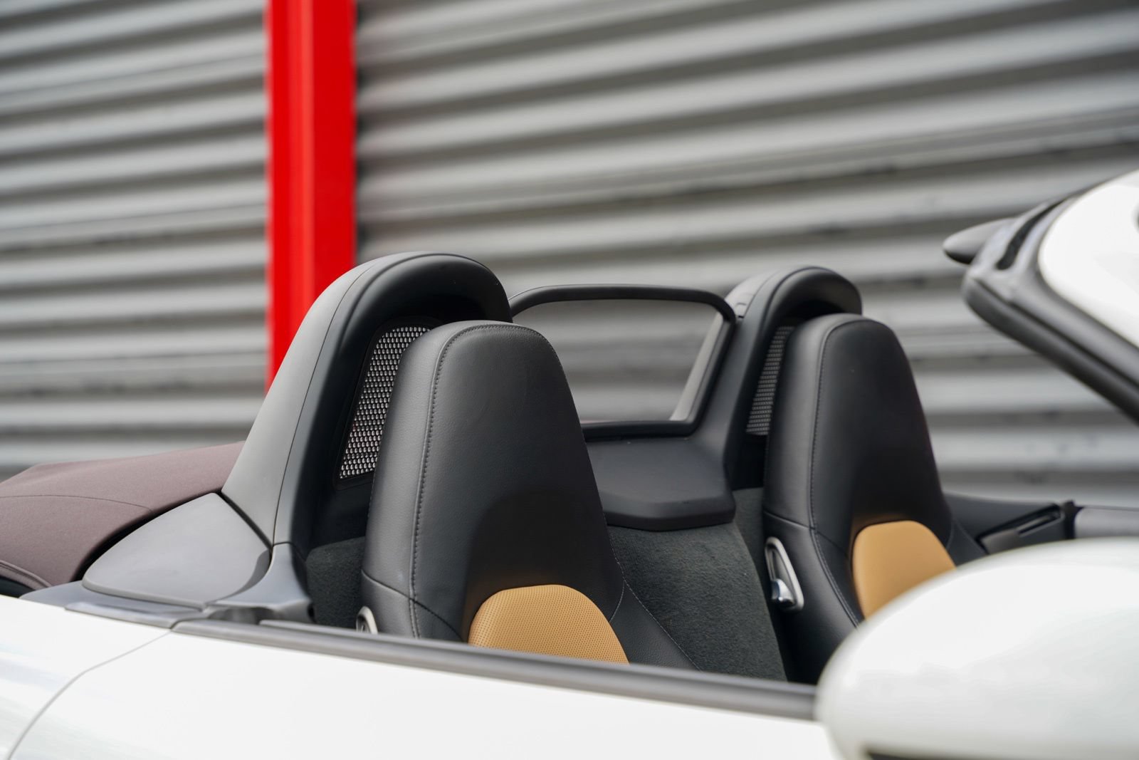 Used 2019 Porsche 718 Boxster RWD image 7
