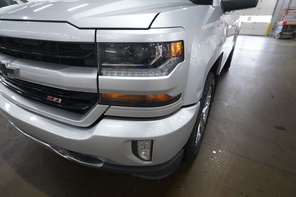 Used 2017 Chevrolet Silverado 1500 LT w/ All Star Edition AWD/4WD image 22