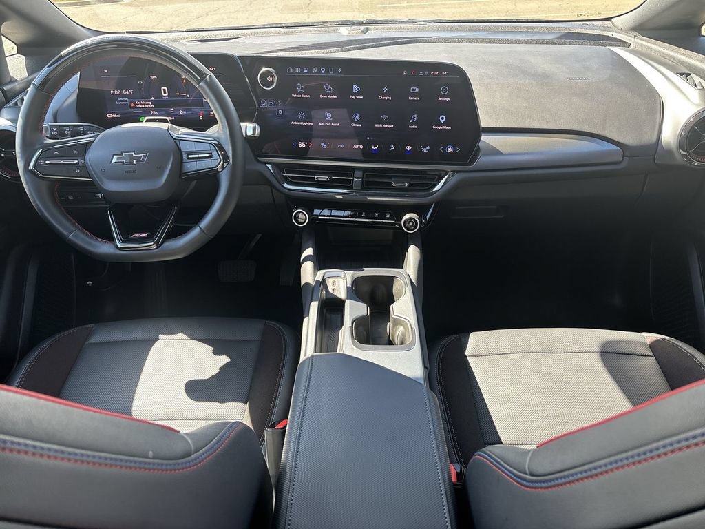Certified 2024 Chevrolet Equinox EV RS FWD image 23