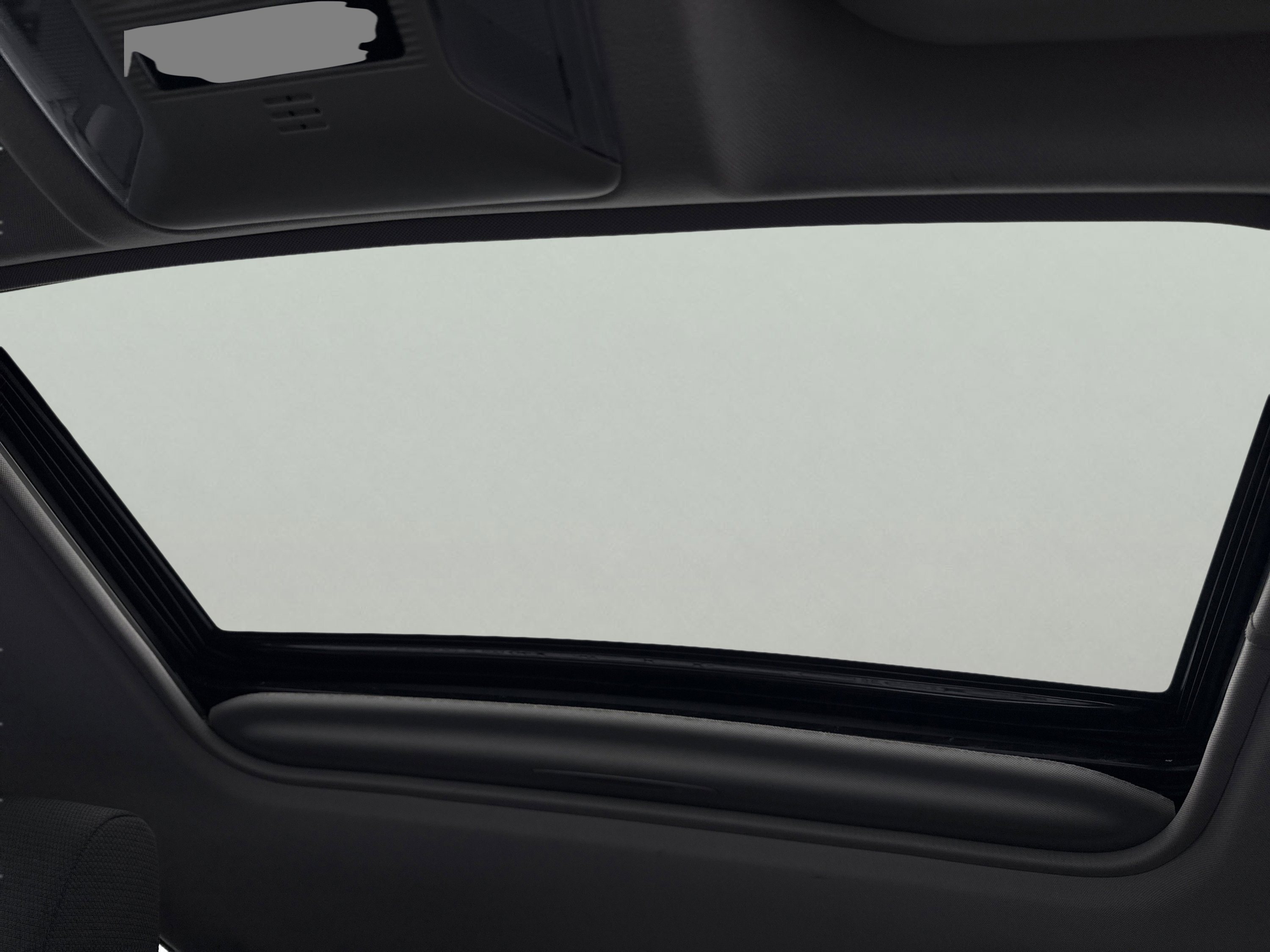 Used 2020 Toyota RAV4 XLE w/ Convenience Package image 28