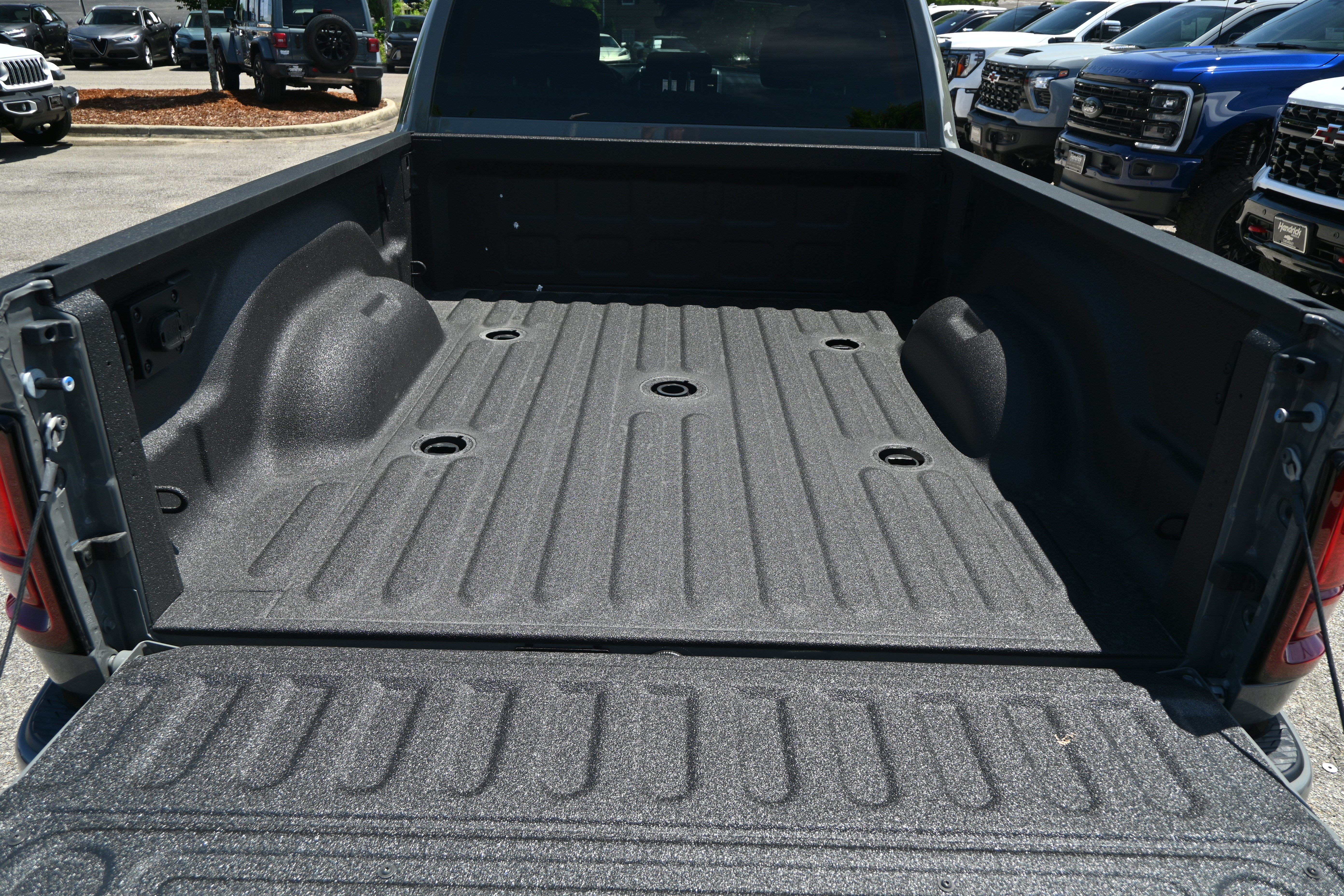 New 2026 RAM 2500 Big Horn AWD/4WD image 33