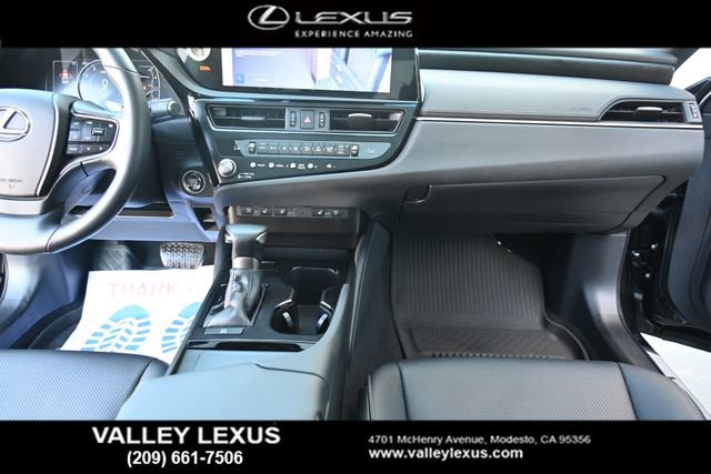 Used 2023 Lexus ES 250 w/ Premium Package image 8