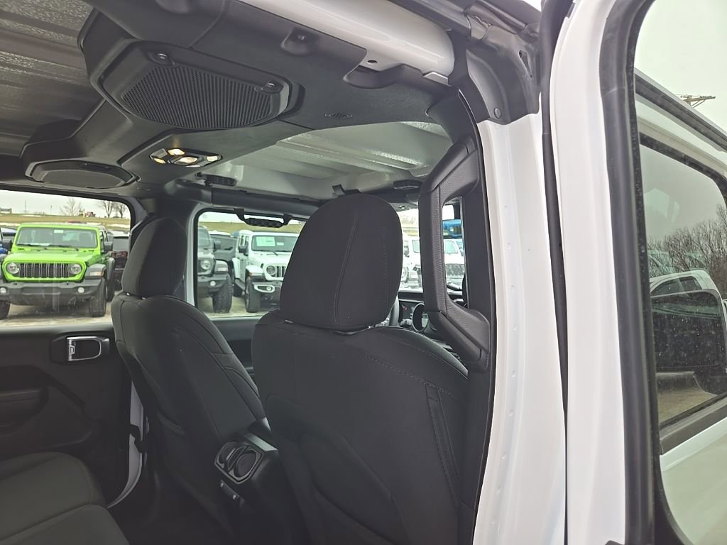 Used 2023 Jeep Wrangler Unlimited image 89