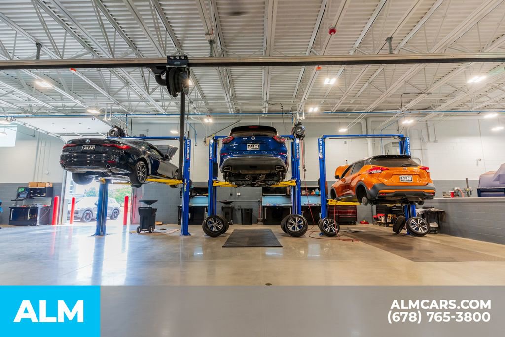 Used 2024 GMC Sierra 3500 Denali w/ Denali Reserve Package image 69