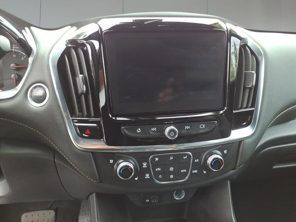 Used 2023 Chevrolet Traverse Premier image 21