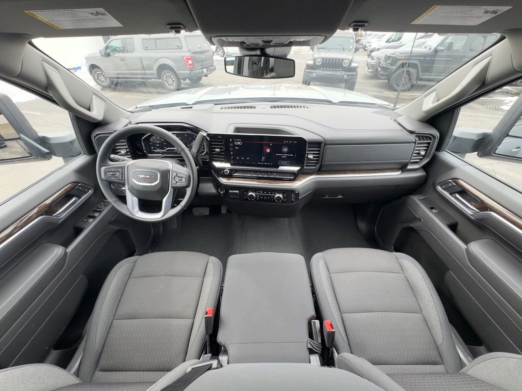 Used 2025 GMC Sierra 2500 SLE w/ SLE Value Package; image 11