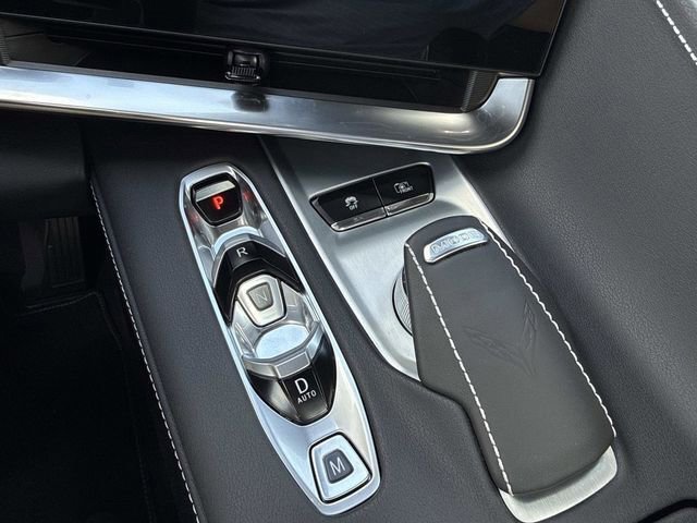 Used 2024 Chevrolet Corvette Stingray Preferred Conv w/ Z51 Performance Package RWD image 31