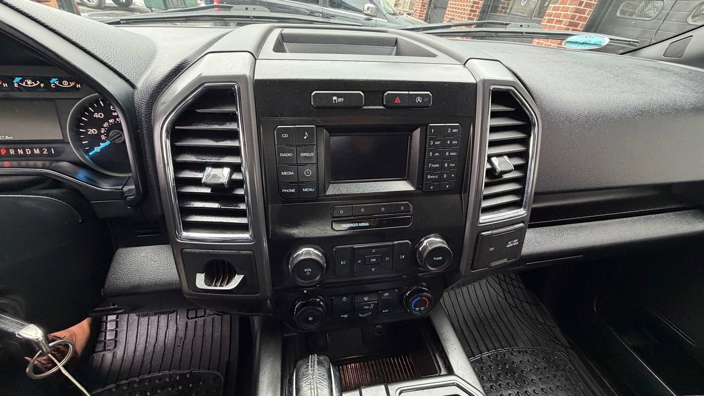 Used 2016 Ford F150 XLT w/ Equipment Group 301A Mid image 12