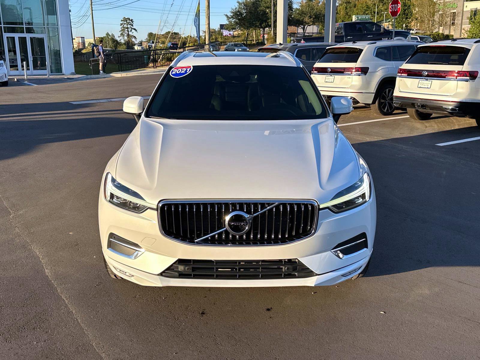 Used 2021 Volvo XC60 T5 Inscription w/ Protection Package Premier image 8