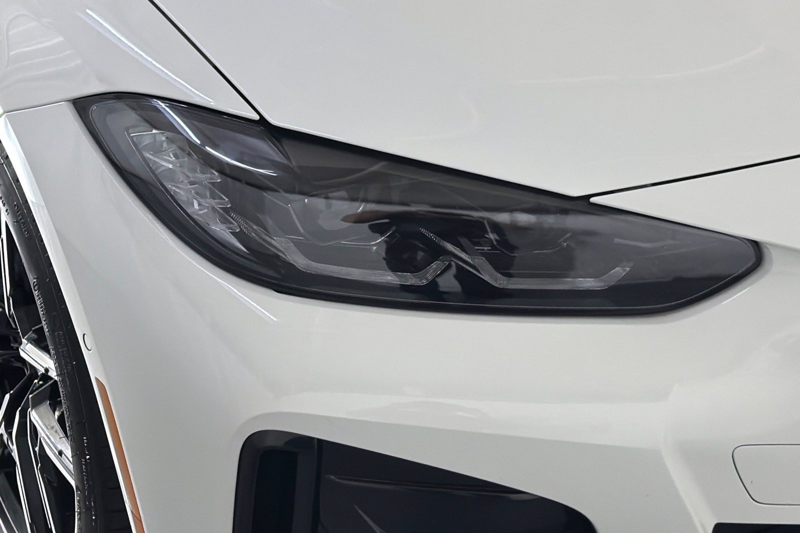 Used 2023 BMW i4 eDrive40 w/ M Sport Package RWD image 12