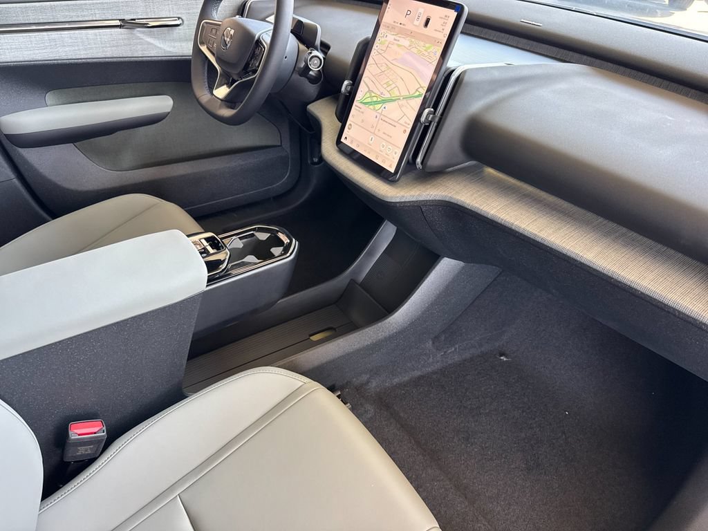 New 2026 Volvo EX30 Ultra AWD/4WD image 15