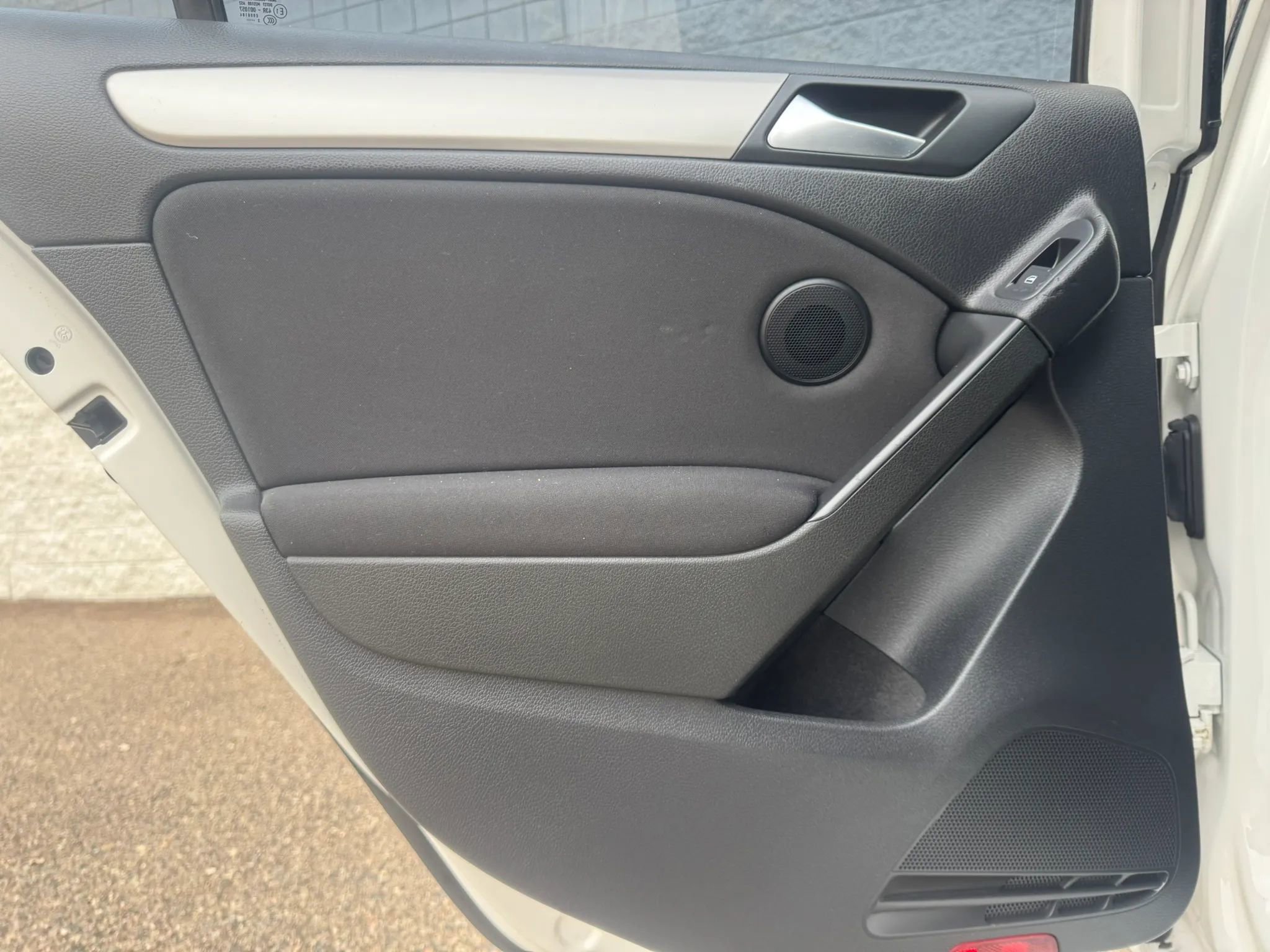 Used 2014 Volkswagen Golf TDI FWD image 18