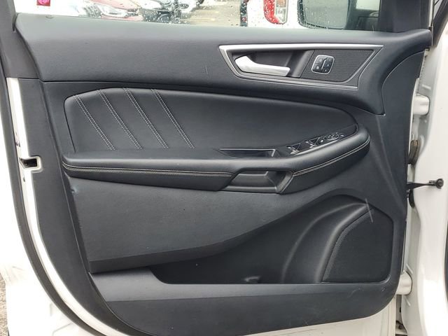 Used 2015 Ford Edge Sport w/ Equipment Group 401A AWD/4WD image 9