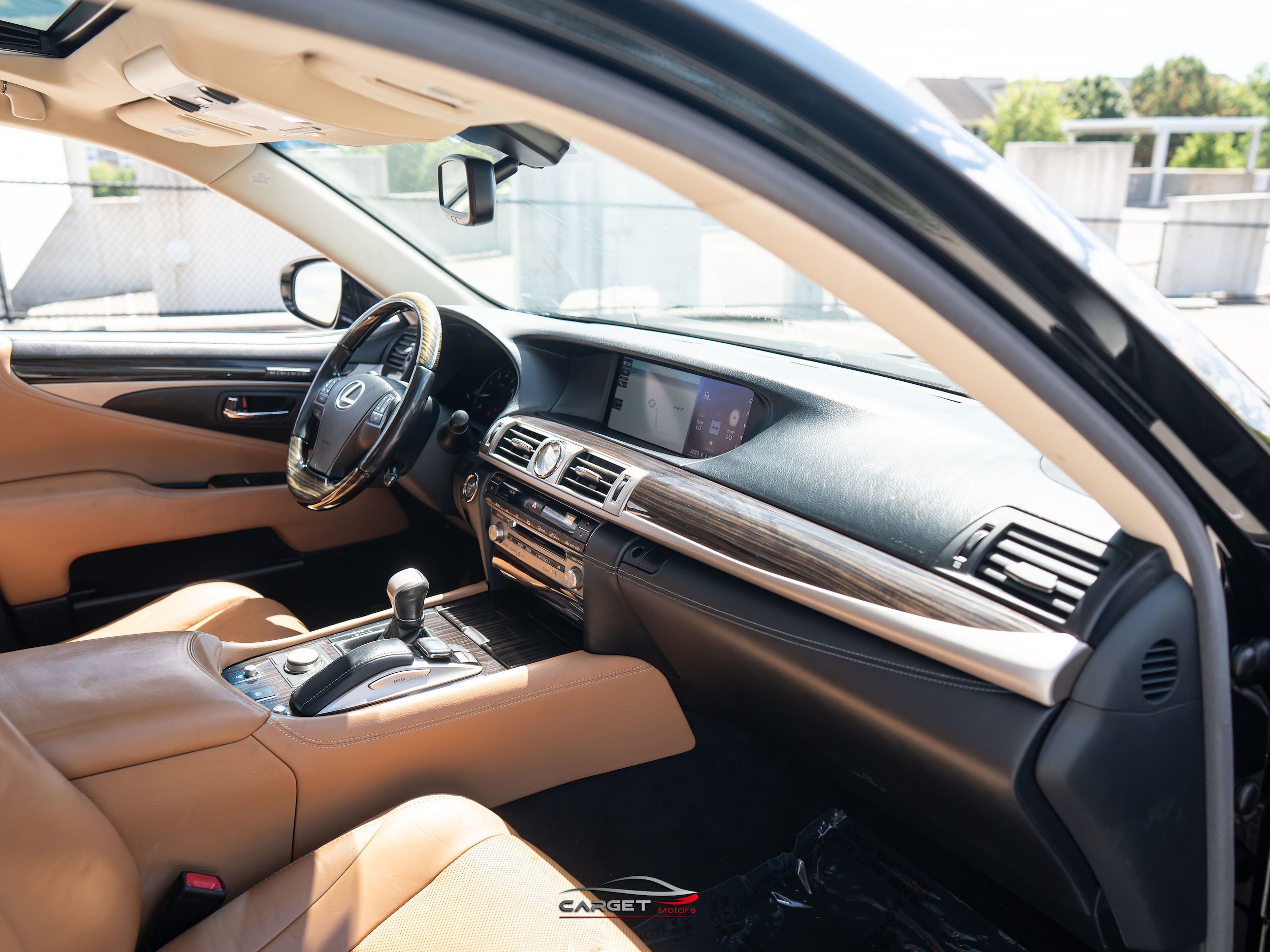 Used 2016 Lexus LS 460 AWD w/ Comfort Package image 15