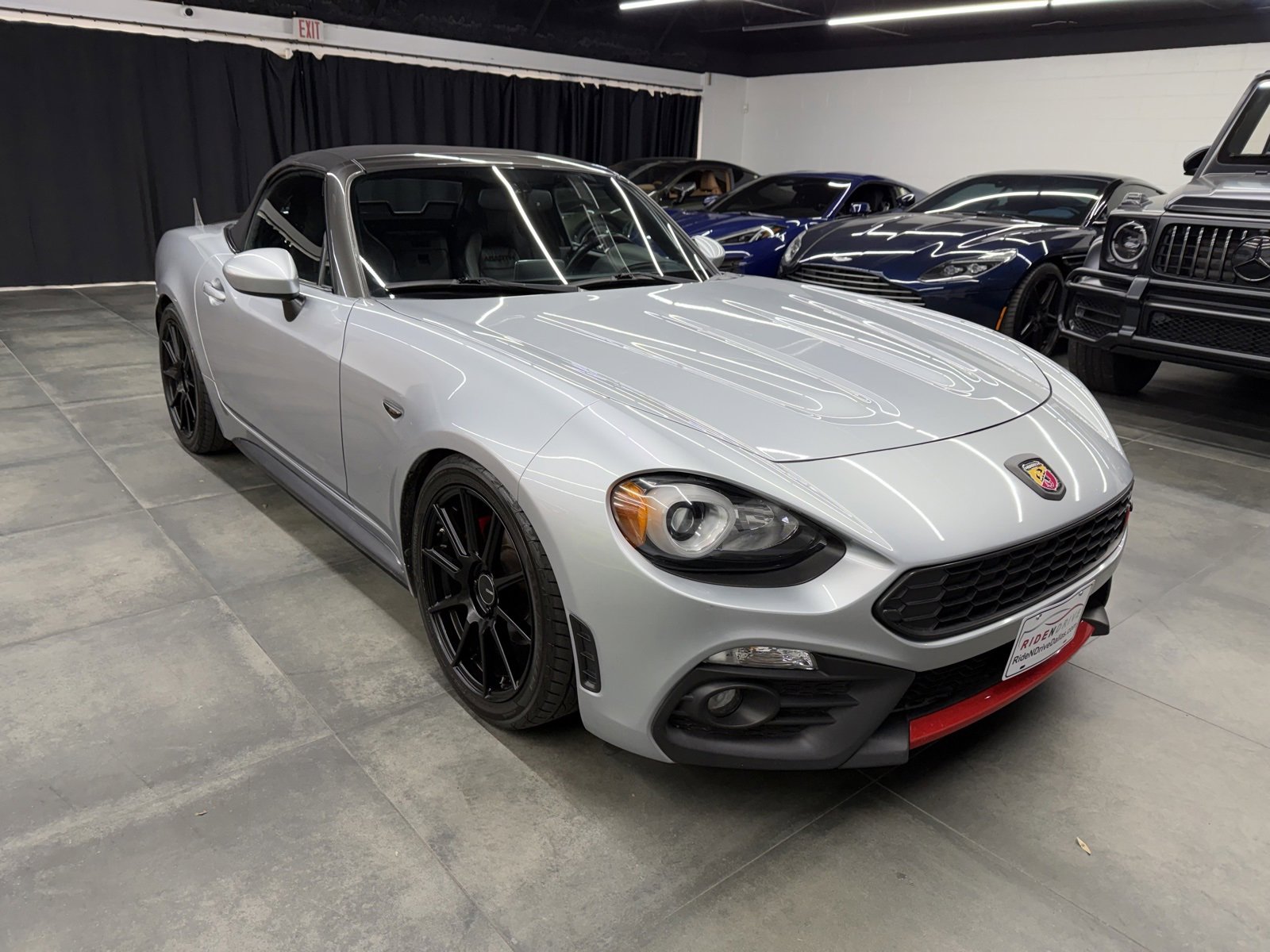 Used 2019 FIAT 124 Spider Abarth w/ Convenience Group image 9