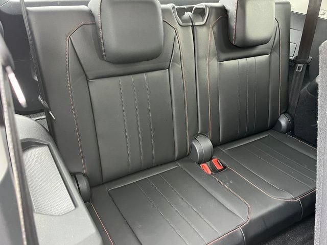 Used 2024 Volkswagen Tiguan Wolfsburg Edition FWD image 21