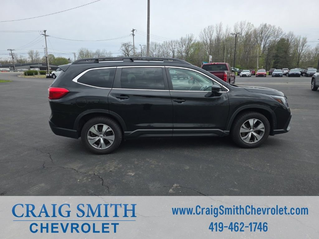 Used 2024 Subaru Ascent Premium w/ Convenience Package image 7