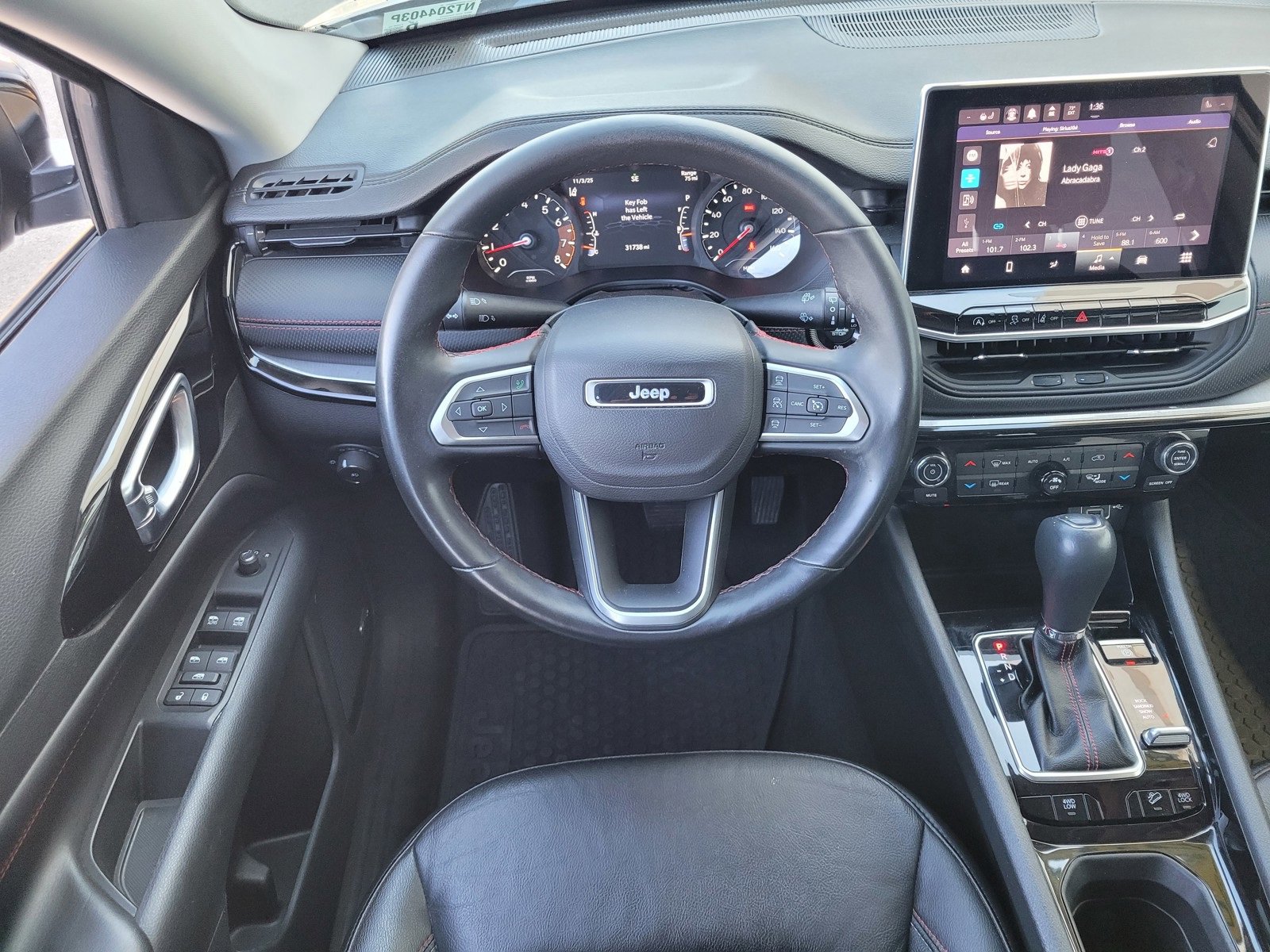 Used 2022 Jeep Compass Trailhawk w/ Sun and Sound Group image 10