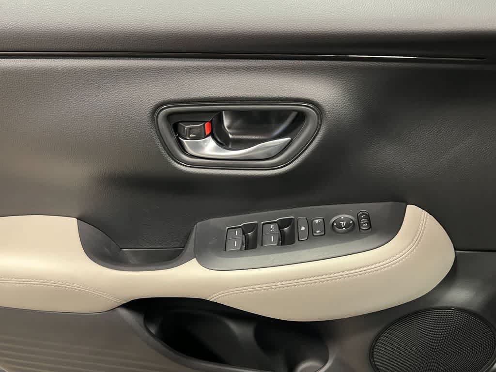 New 2025 Honda HR-V LX image 13