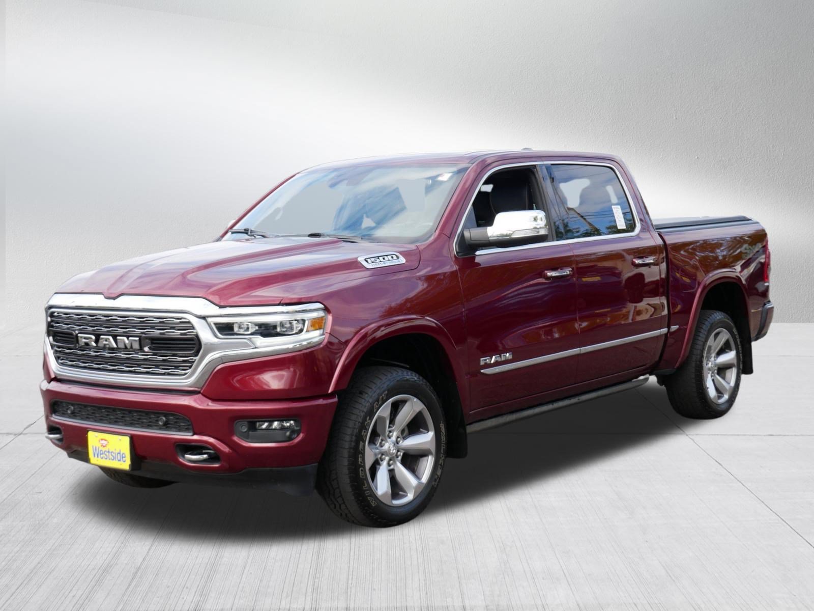 Used 2022 RAM 1500 Limited AWD/4WD image 3