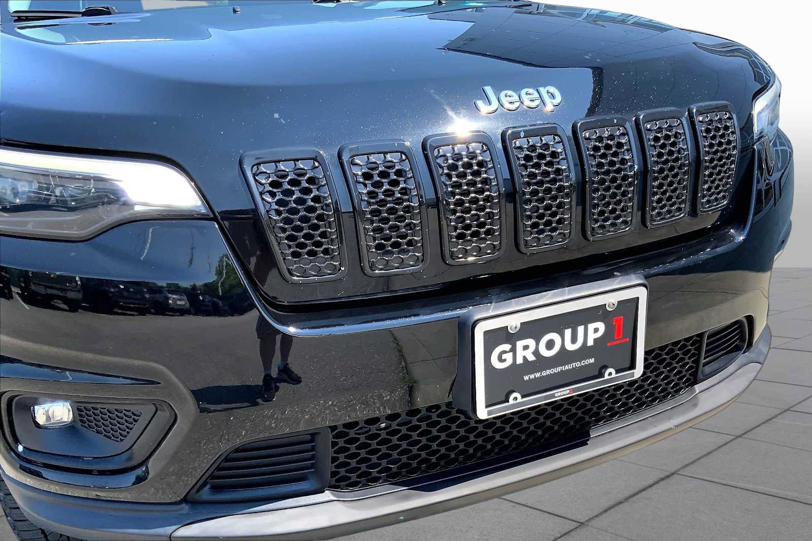 Used 2020 Jeep Cherokee Limited AWD/4WD image 31