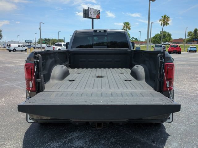 Used 2025 RAM 3500 Limited AWD/4WD image 14