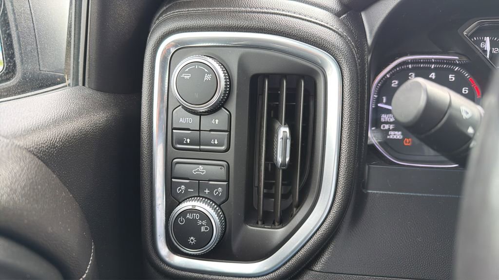 Used 2019 GMC Sierra 1500 SLE w/ SLE Value Package AWD/4WD image 23