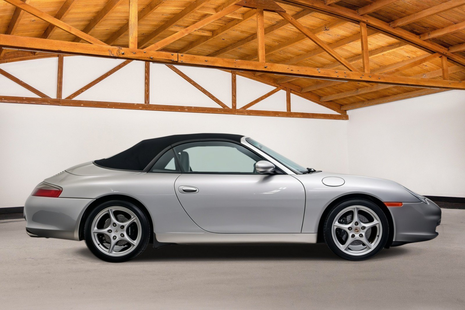 Used 2003 Porsche 911 Carrera RWD image 7