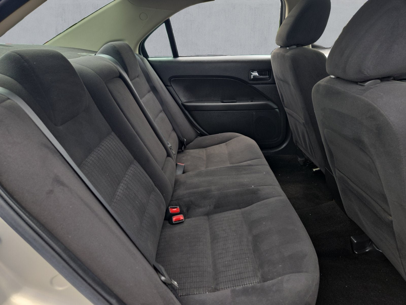 Used 2009 Ford Fusion SE FWD image 23