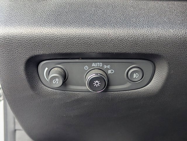 Used 2020 Chevrolet Traverse Premier w/ Redline Edition image 22