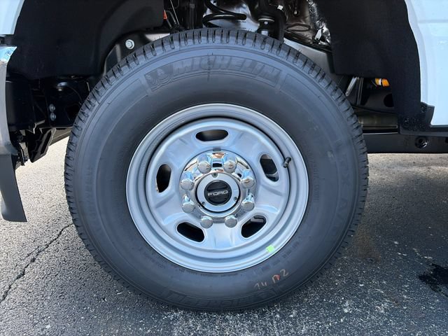 New 2027 Ford F250 XL w/ XL Chrome Package AWD/4WD image 27