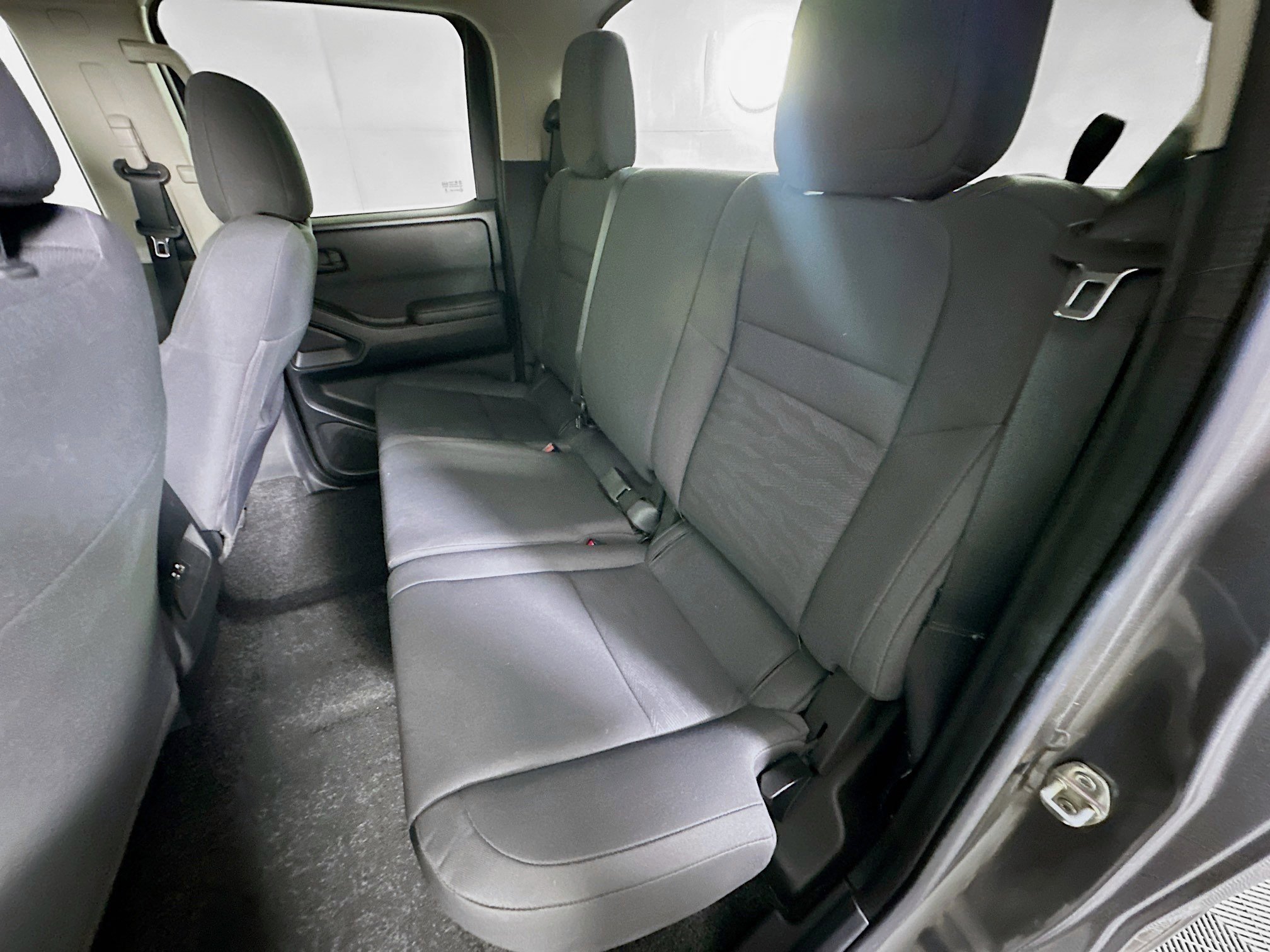 Used 2023 Nissan Frontier S w/ Technology Package RWD image 26